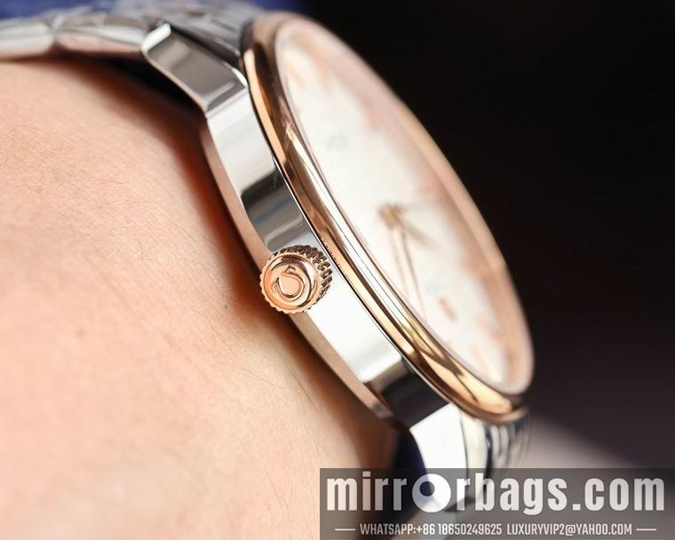 Replica Omega men 42mm M35