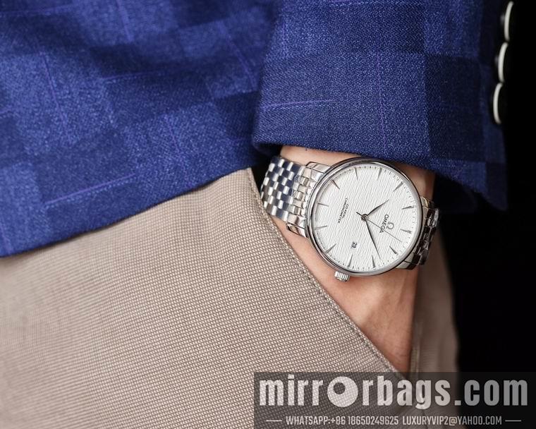 Replica Omega men 42mm M35