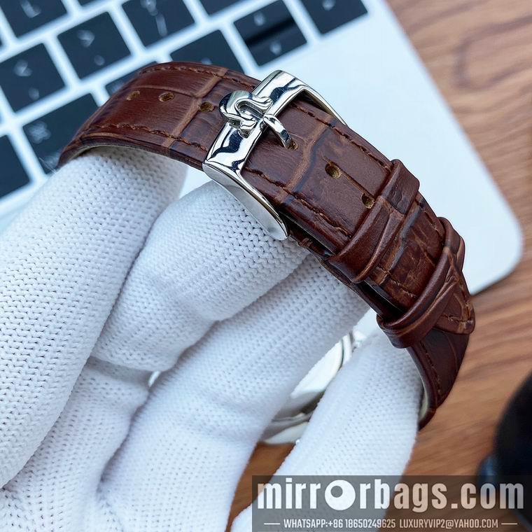 Replica Omega men 39mm M06