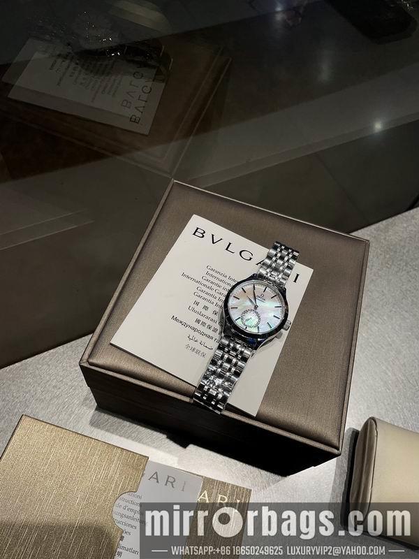 Replica Omega 32mm 041658