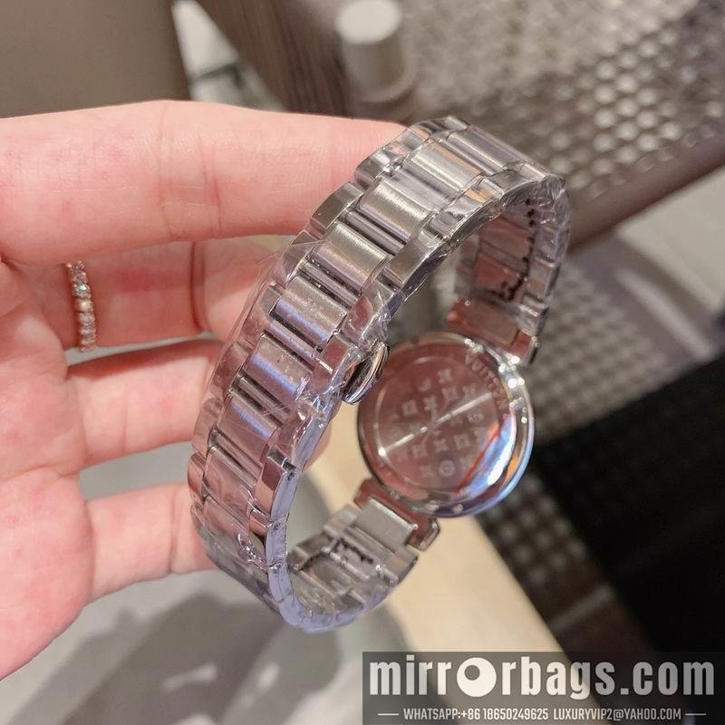 Replica LV X Supreme watch 081658