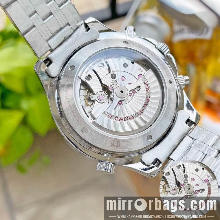 Replica Omega men 44mm M07