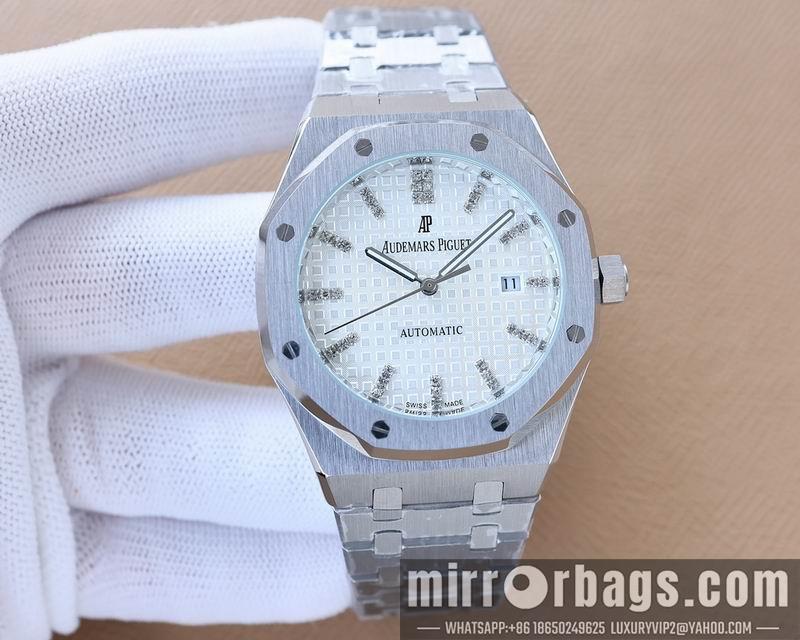 Replica AP watch 051644