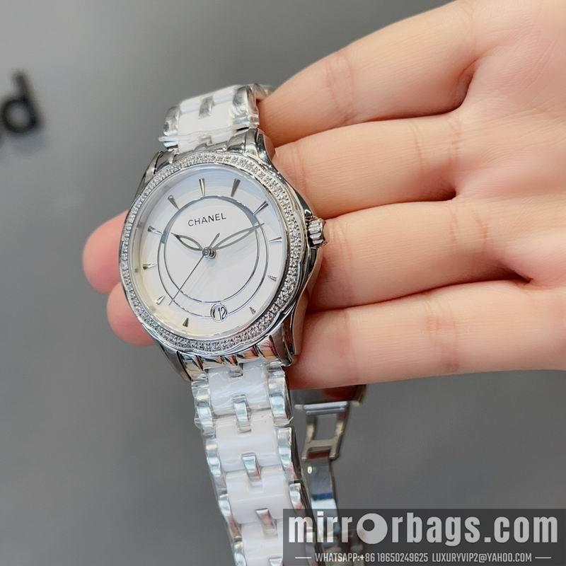 Replica Chanel 35mm 022422