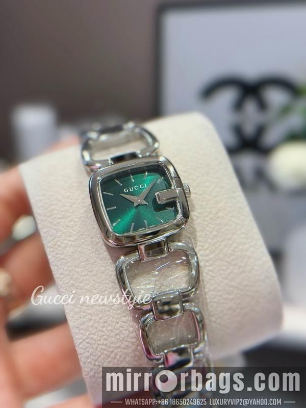 Replica Gucci 24X22.5mm 0416107