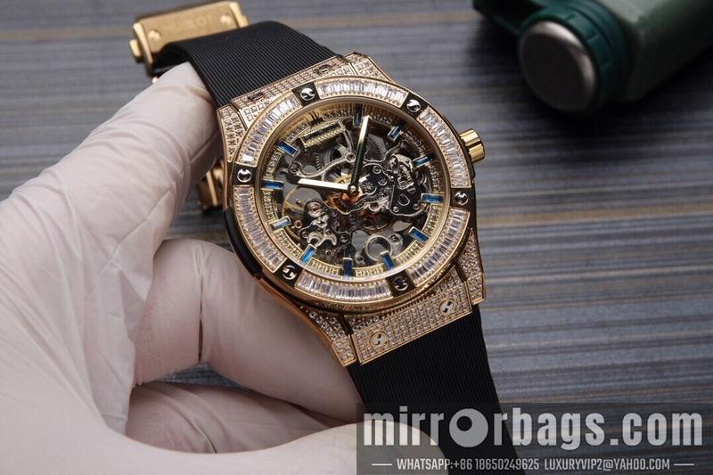 Replica Hublot 45mm 031823