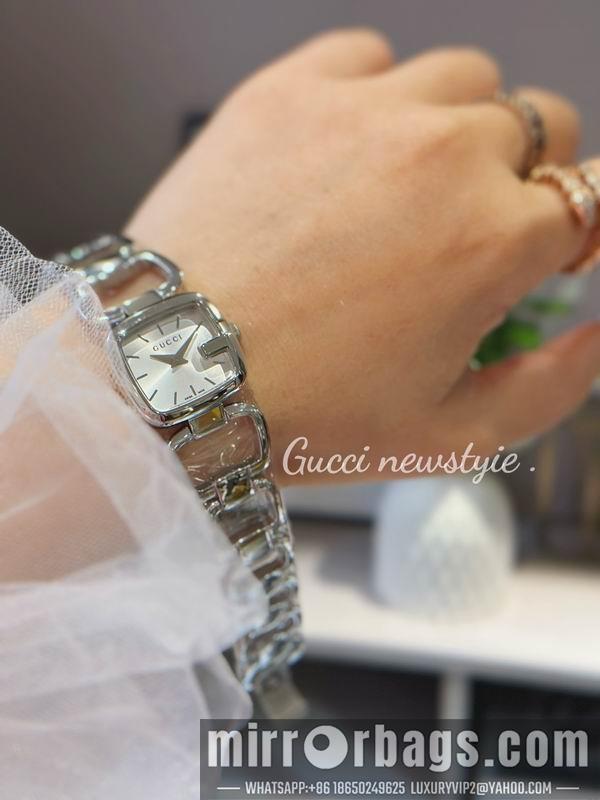 Replica Gucci 24X22.5mm 0416107