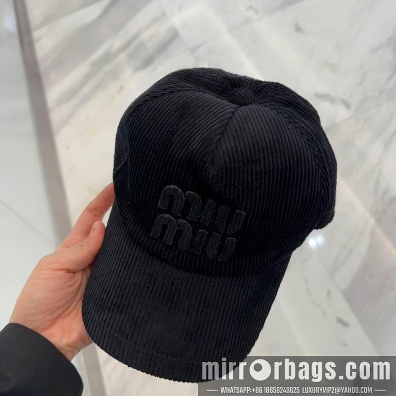 Replica Miumiu Hat dx37