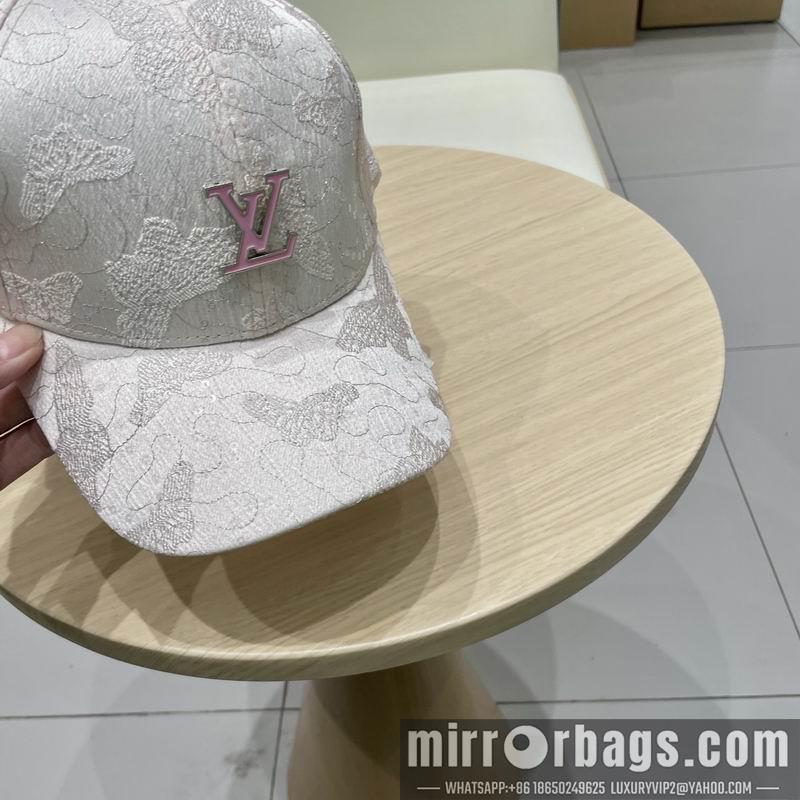 Replica LV Hat 041402