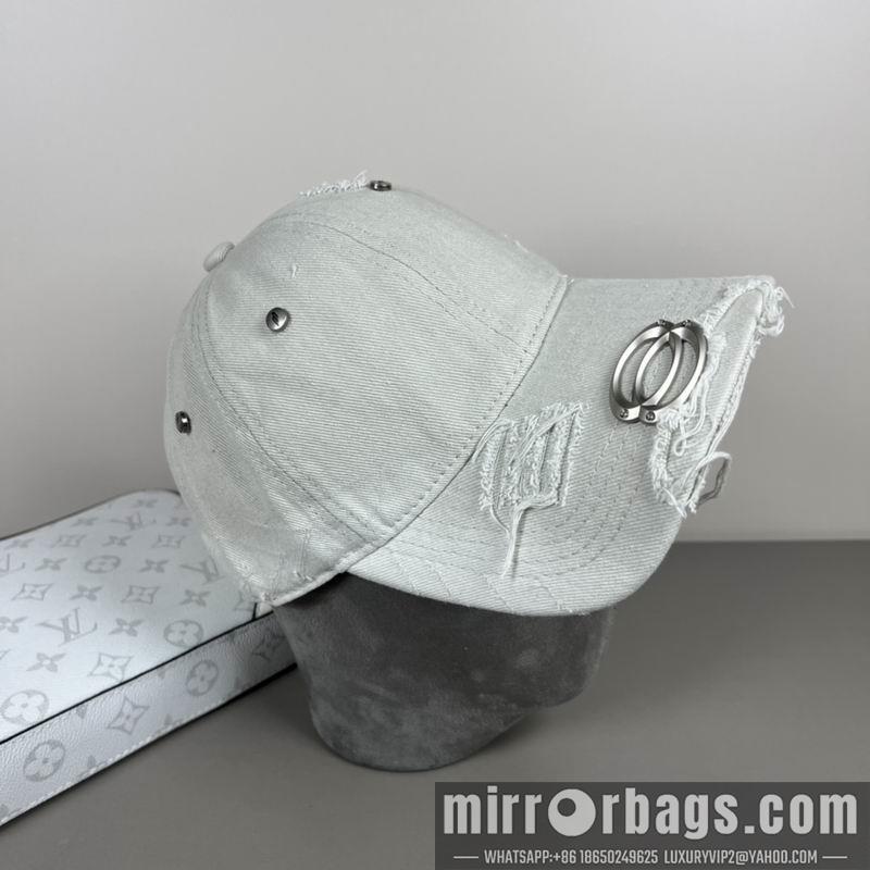 Replica Balenciaga Hat dx40