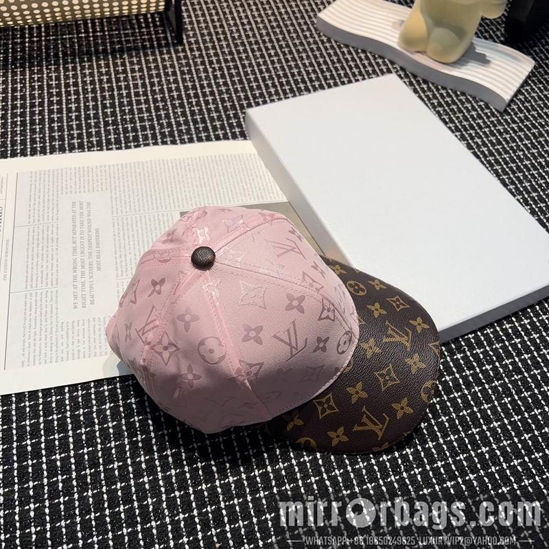 Replica LV Hat 042603