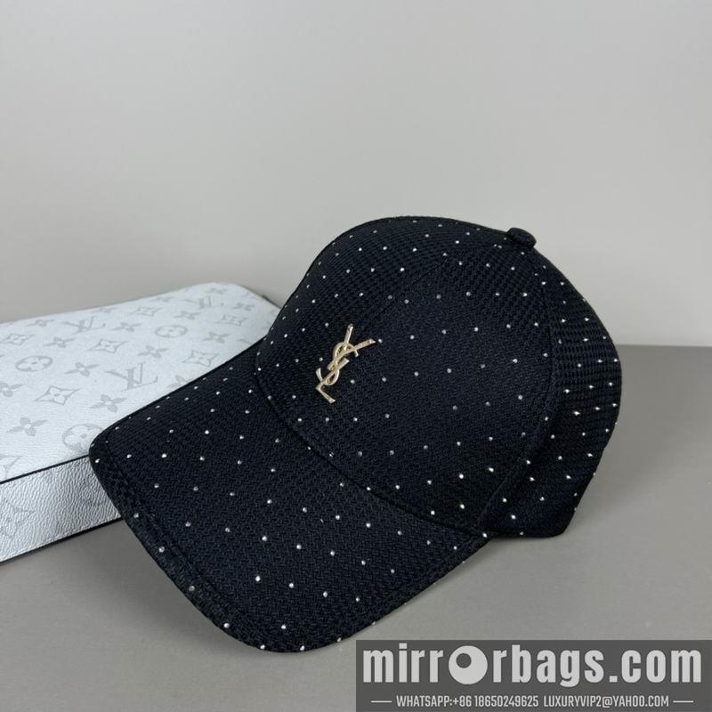 Replica YSL Hat dx36