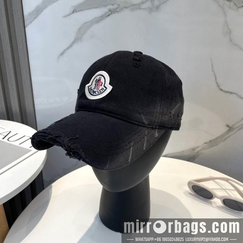 Replica Moncler Hat hm09