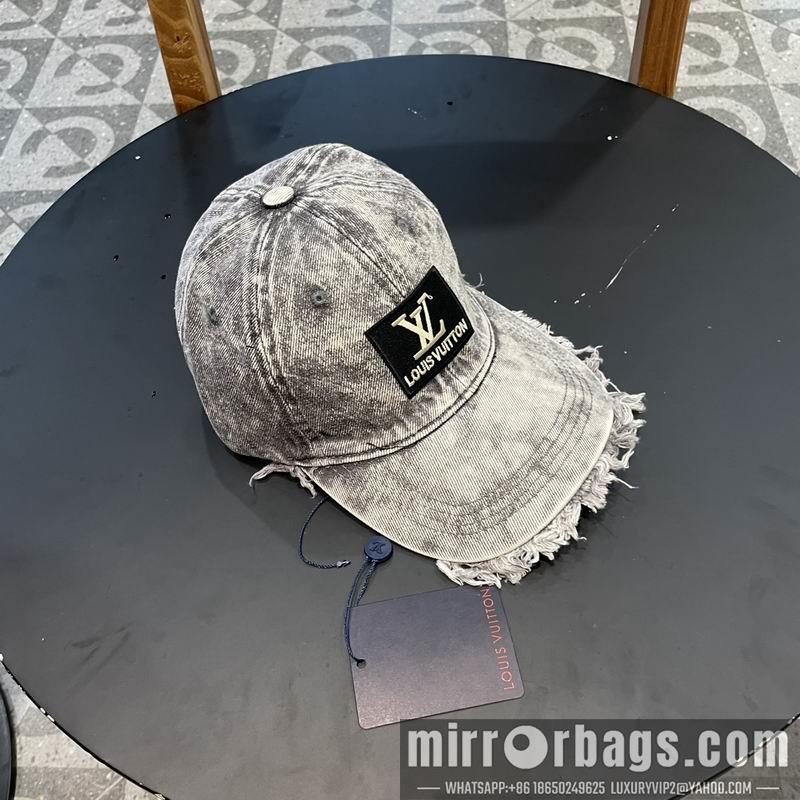 Replica LV Hat 042811