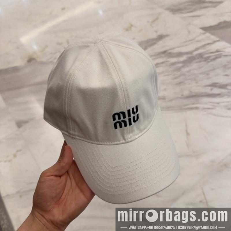 Replica Miumiu Hat dx35