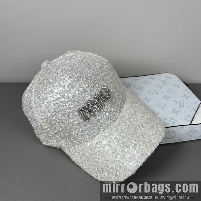 Replica Miumiu Hat dx40