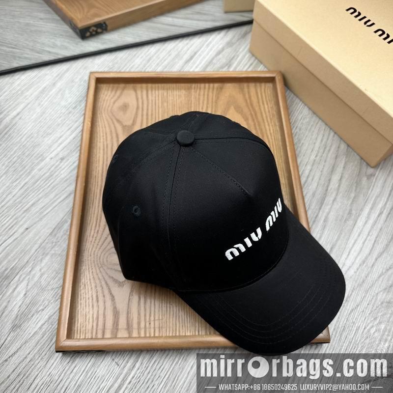 Replica Miumiu Hat dx60