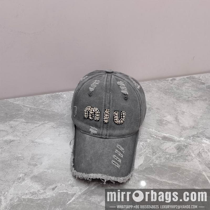 Replica Miumiu Hat dx09