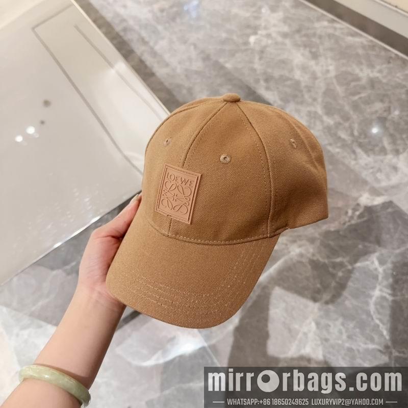 Replica Loewe Hat dx19