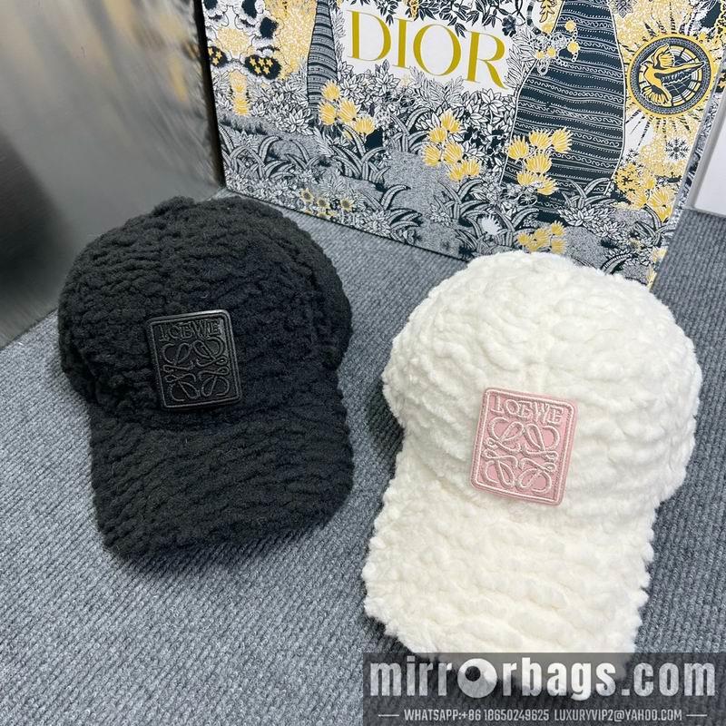 Replica Loewe Hat dx23