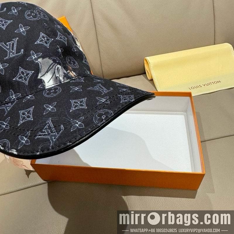 Replica Gucci Hat dx150