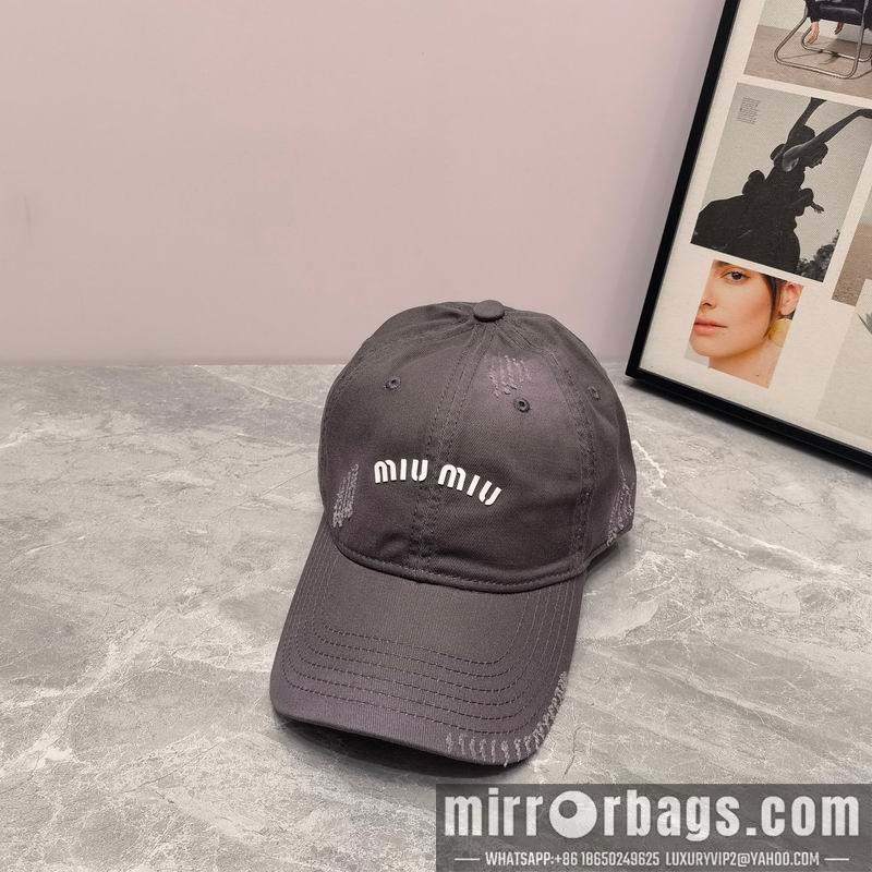 Replica Miumiu Hat dx35