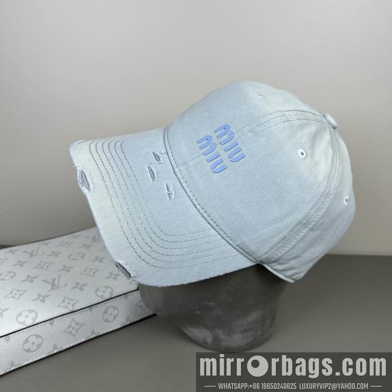 Replica Miumiu Hat dx44