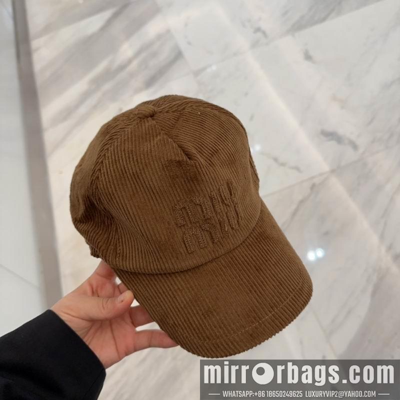 Replica Miumiu Hat dx37