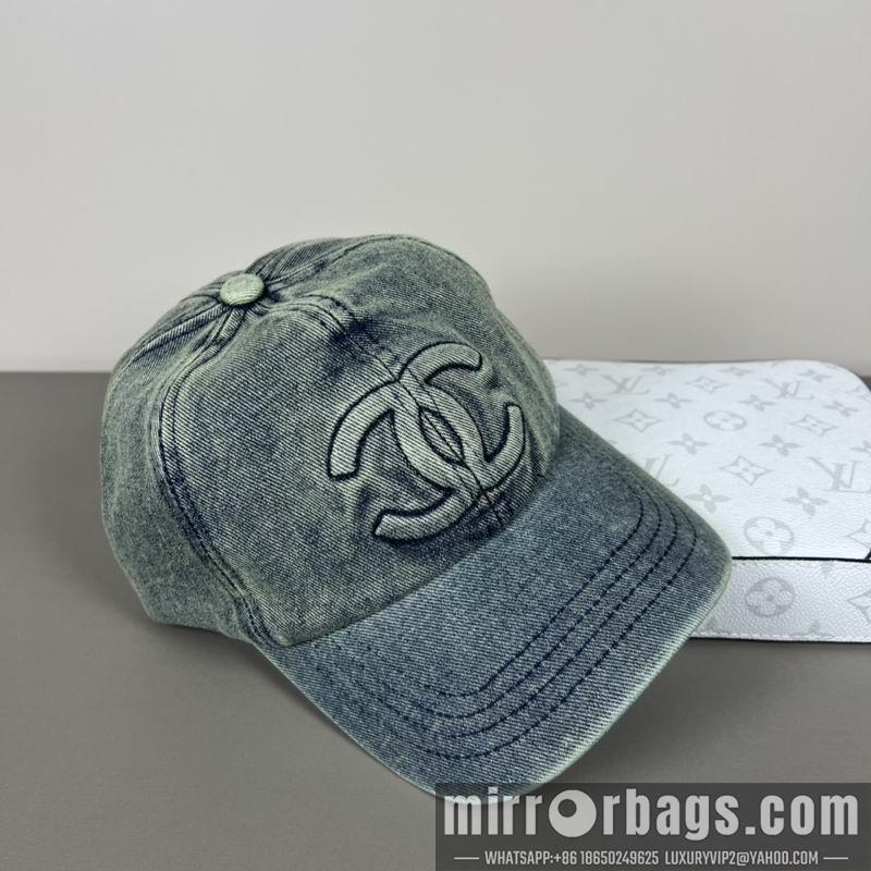 Replica Chanel Hat dx26