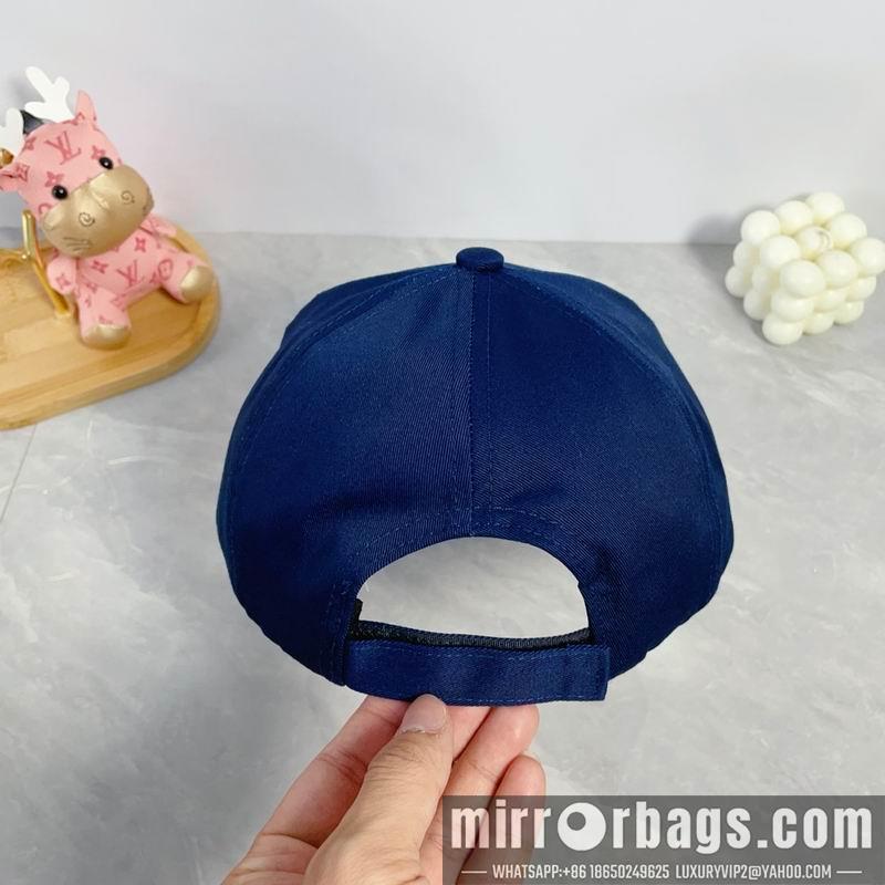 Replica Miumiu Hat dx45