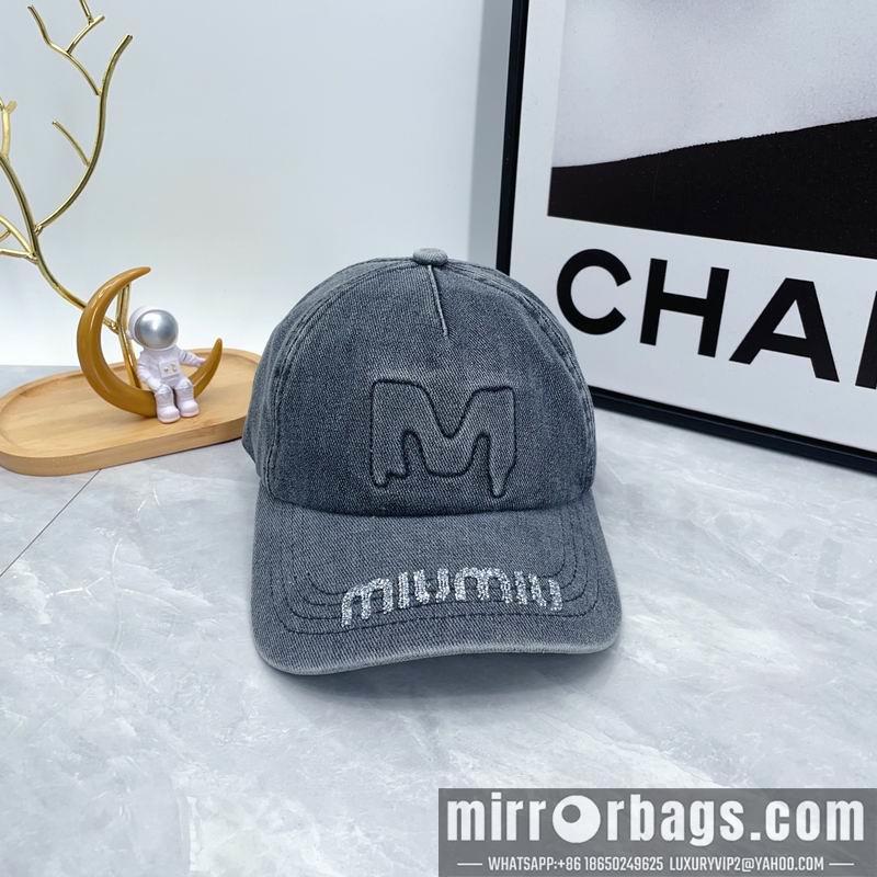 Replica Miumiu Hat dx21