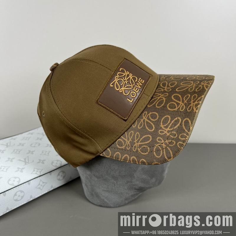 Replica Loewe Hat dx37