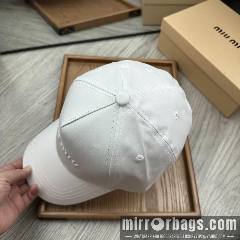 Replica Miumiu Hat dx60