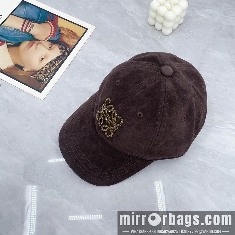 Replica Loewe Hat dx28