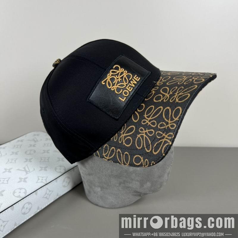 Replica Loewe Hat dx37