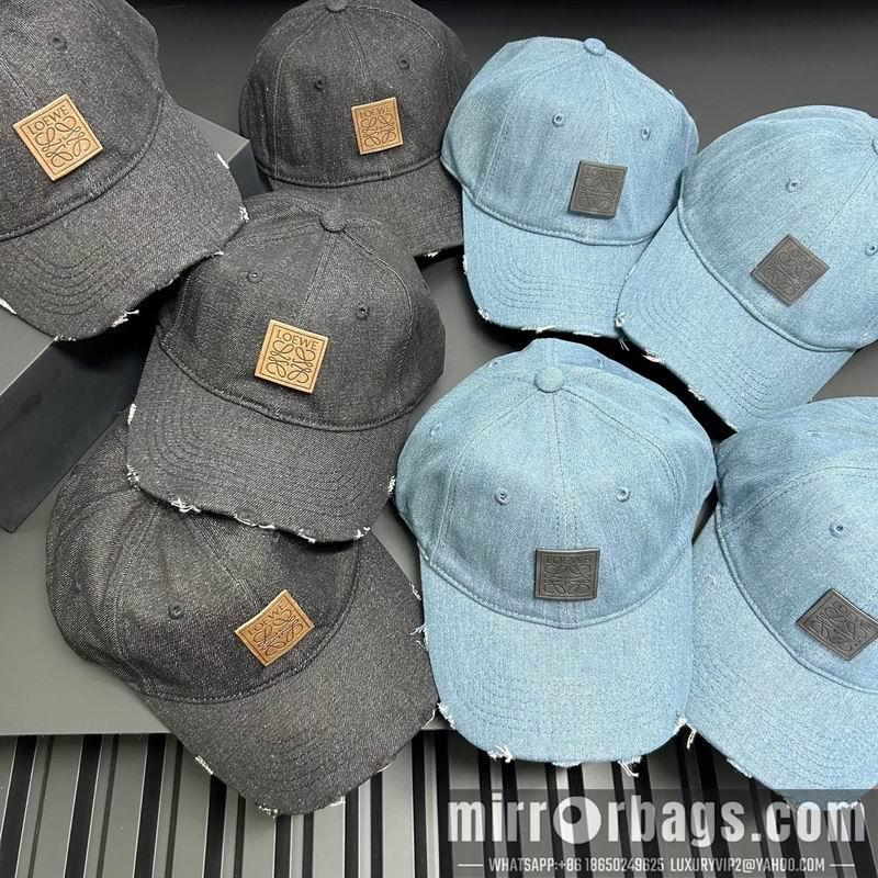 Replica Loewe Hat dx38