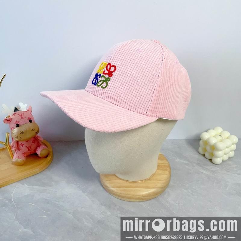 Replica Loewe Hat dx15