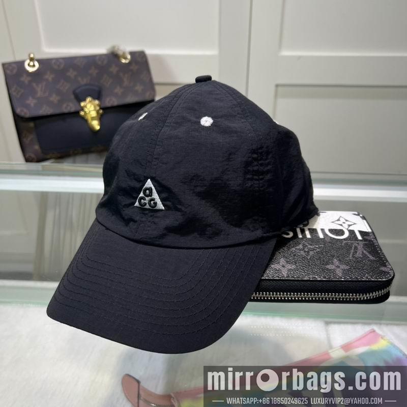 Replica Other Hat dx17