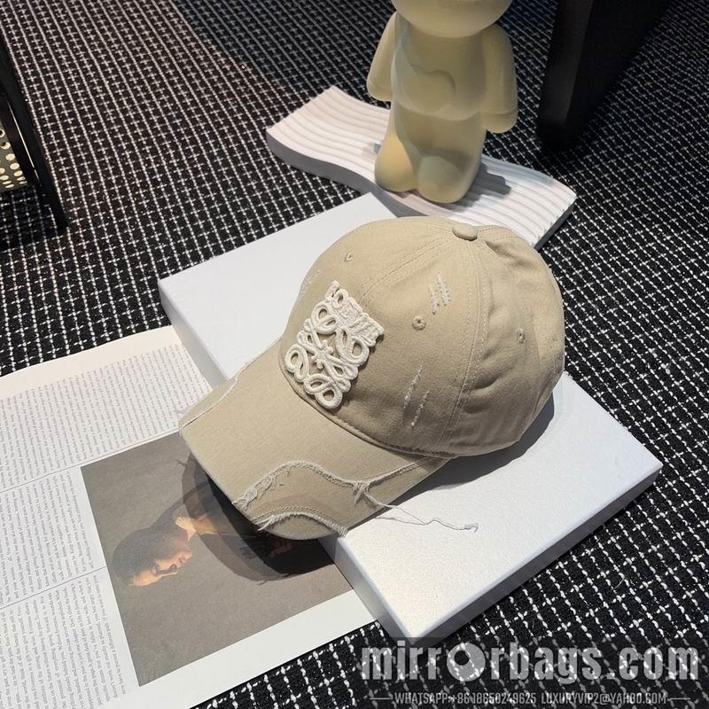 Replica Loewe Hat dx08