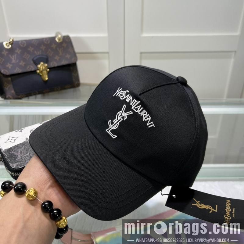 Replica YSL Hat dx15