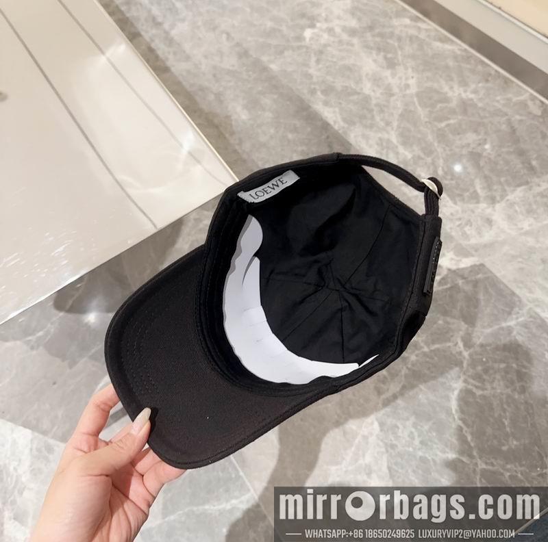 Replica Loewe Hat dx19