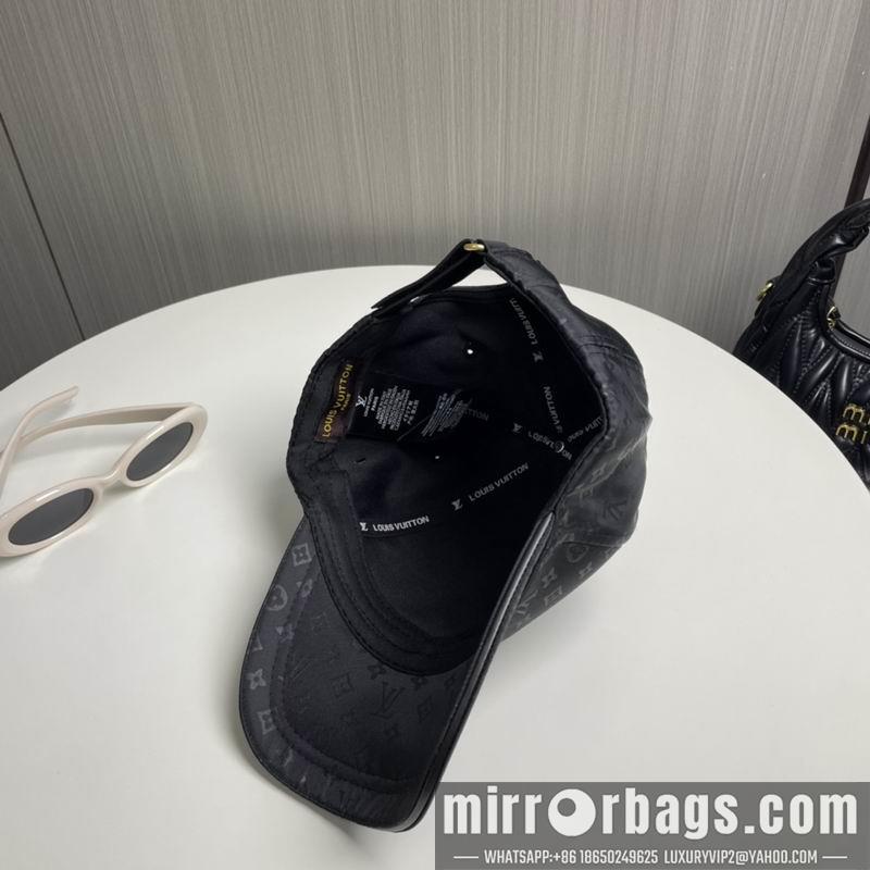 Replica LV Hat 081802