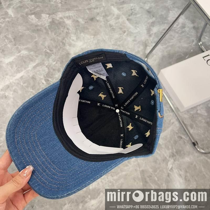 Replica LV Hat 082605