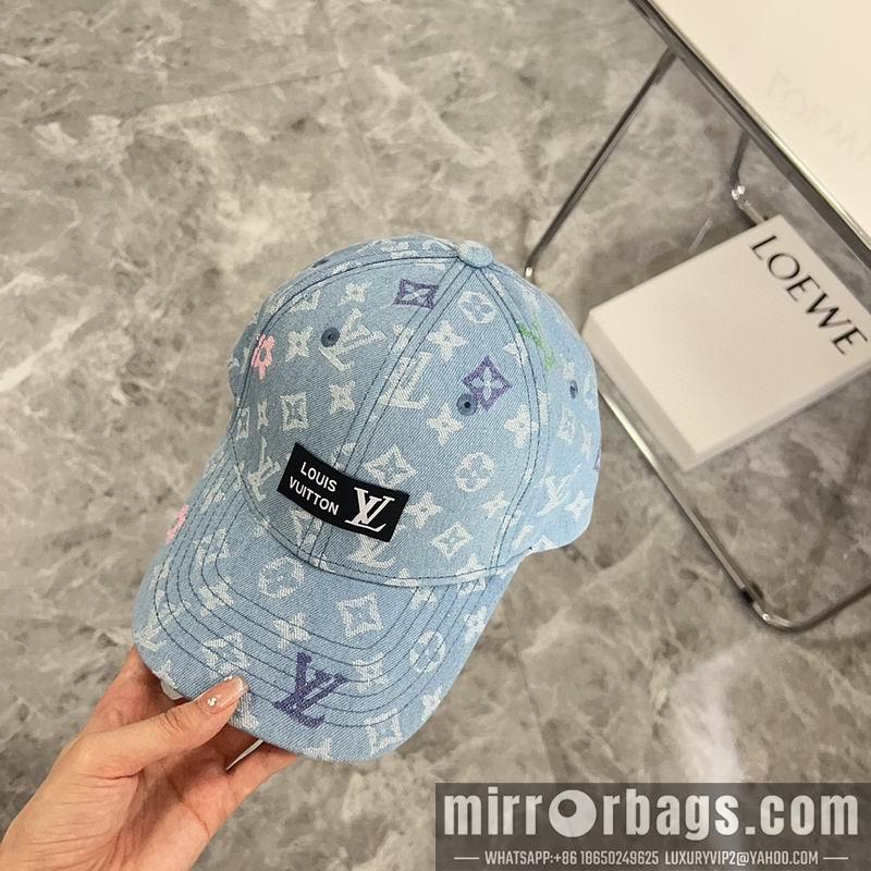Replica LV Hat 082604