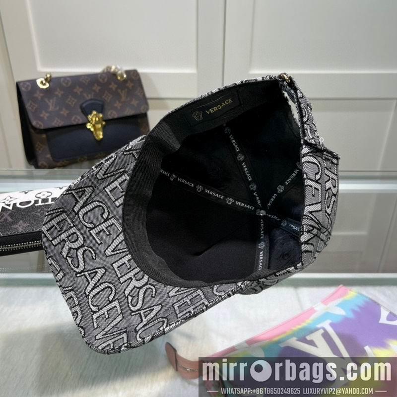 Replica Versace Hat dx04