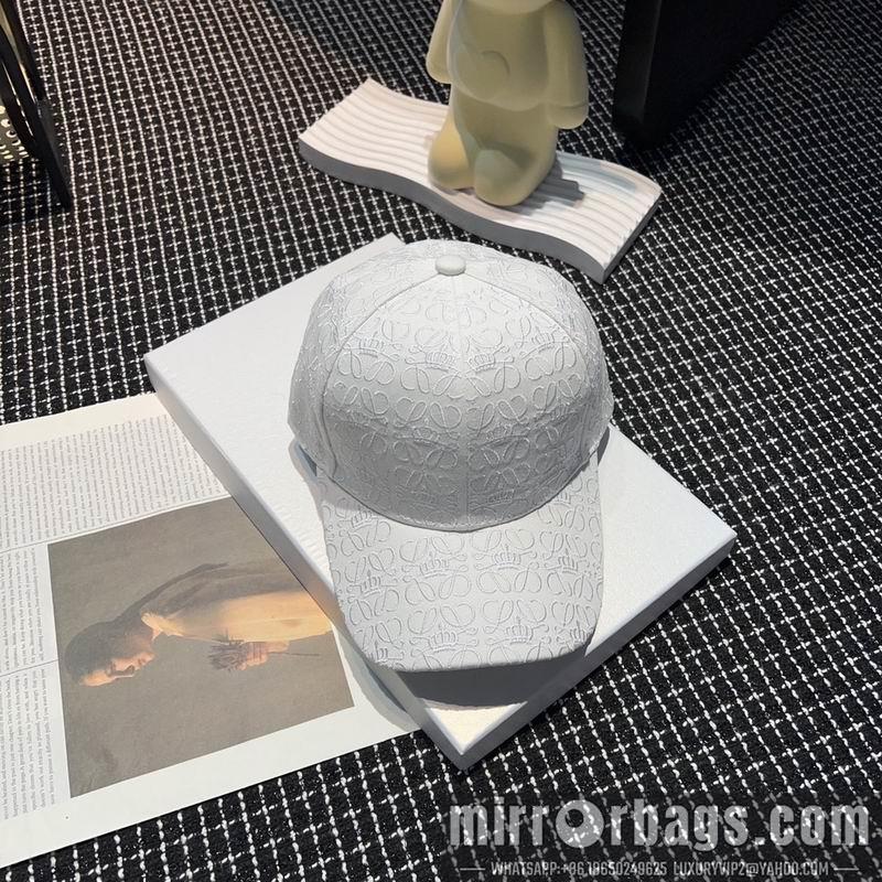 Replica Loewe Hat dx03