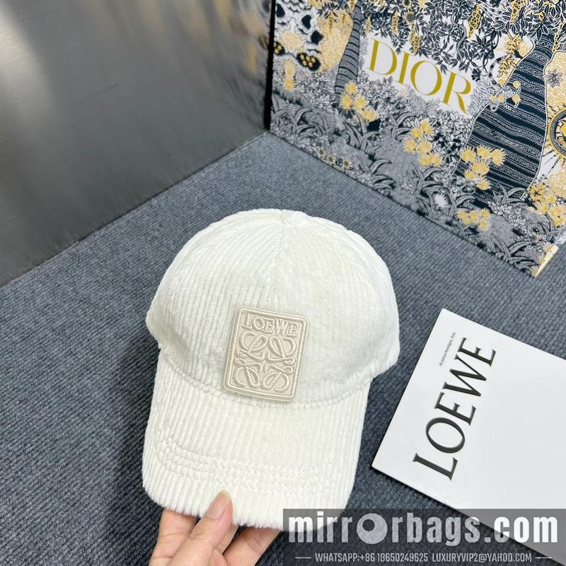 Replica Loewe Hat dx24