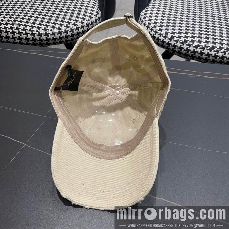 Replica LV Hat 042708