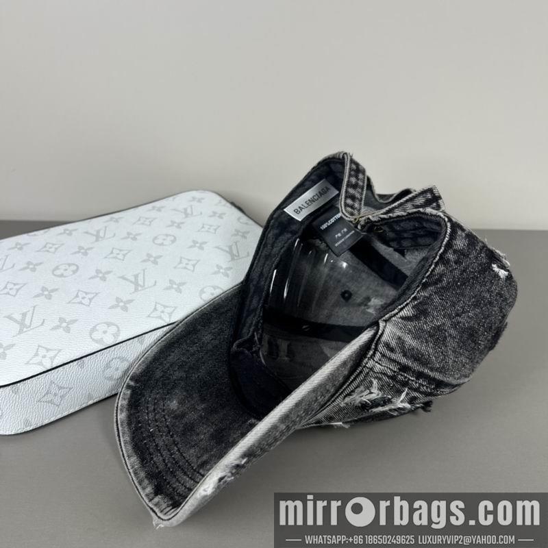Replica Balenciaga Hat dx30