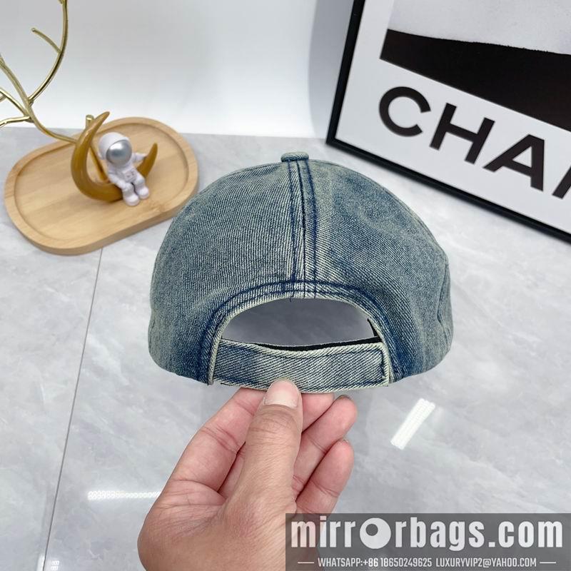Replica Miumiu Hat dx21